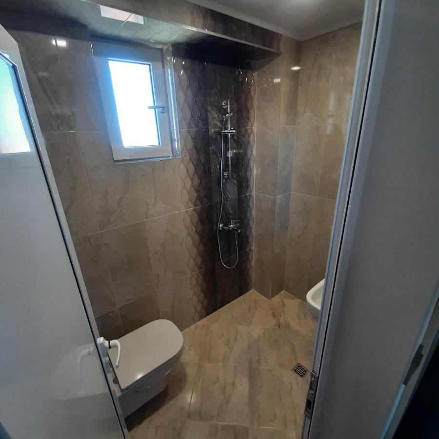 Gradina Hotel Chernomorets Exterior photo
