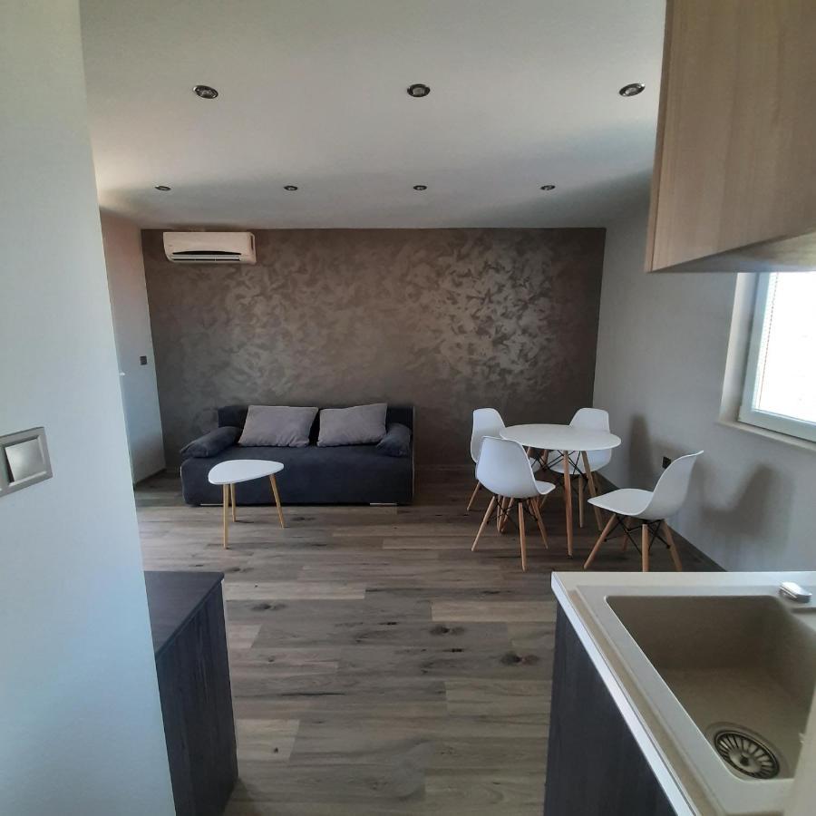 Gradina Hotel Chernomorets Exterior photo