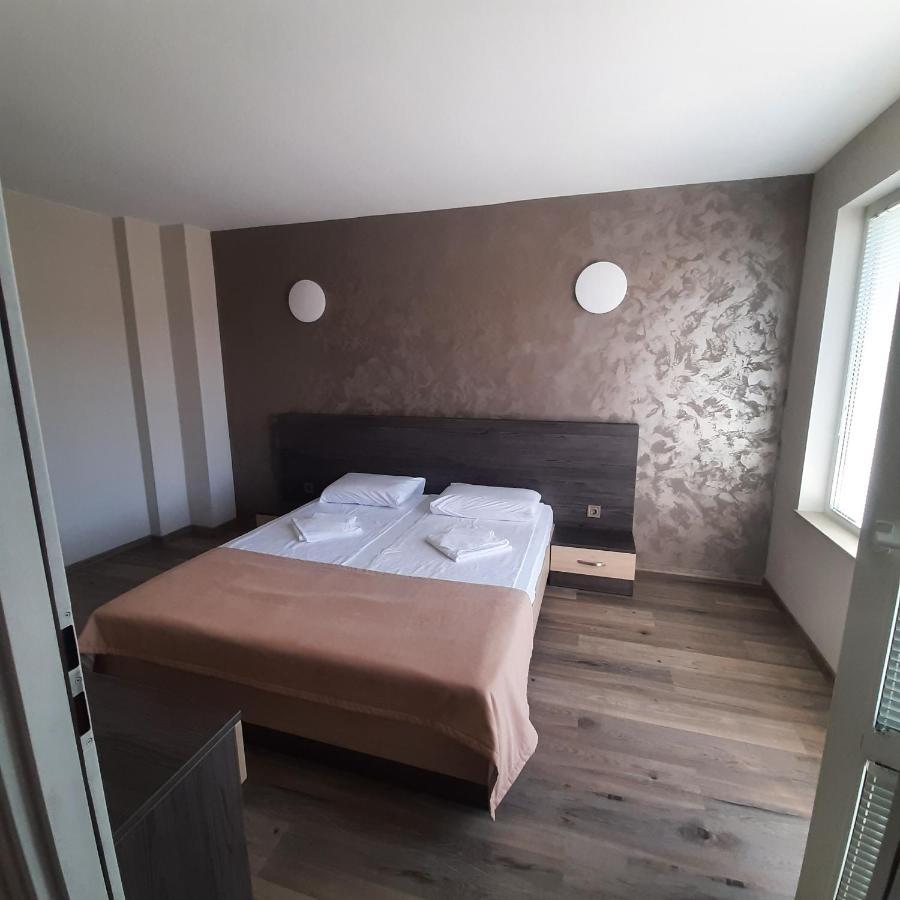 Gradina Hotel Chernomorets Exterior photo