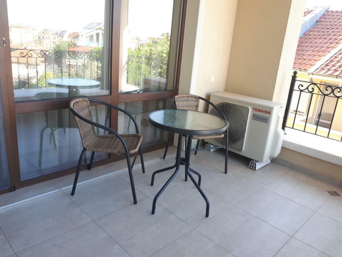 Gradina Hotel Chernomorets Exterior photo