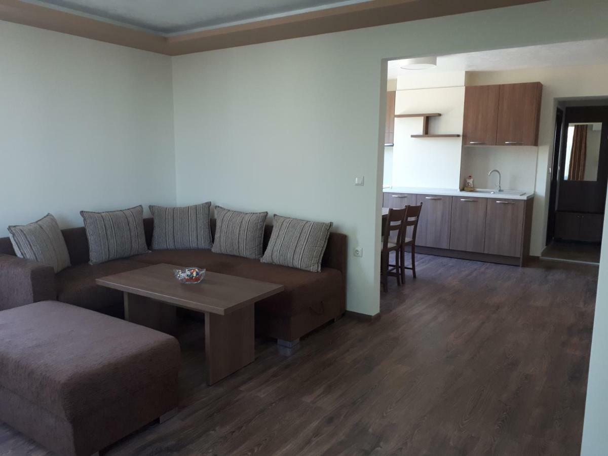 Gradina Hotel Chernomorets Exterior photo